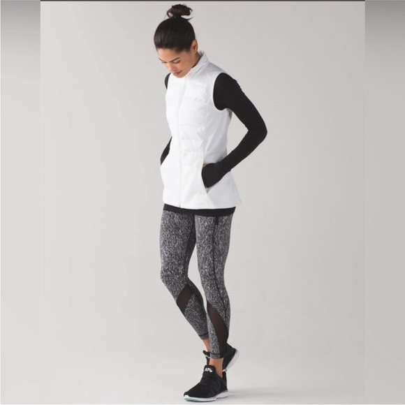 🎆 Lululemon Inspire Tight II Luxtreme Jacquard Black White 6 Running Leggings - Picture 2 of 11